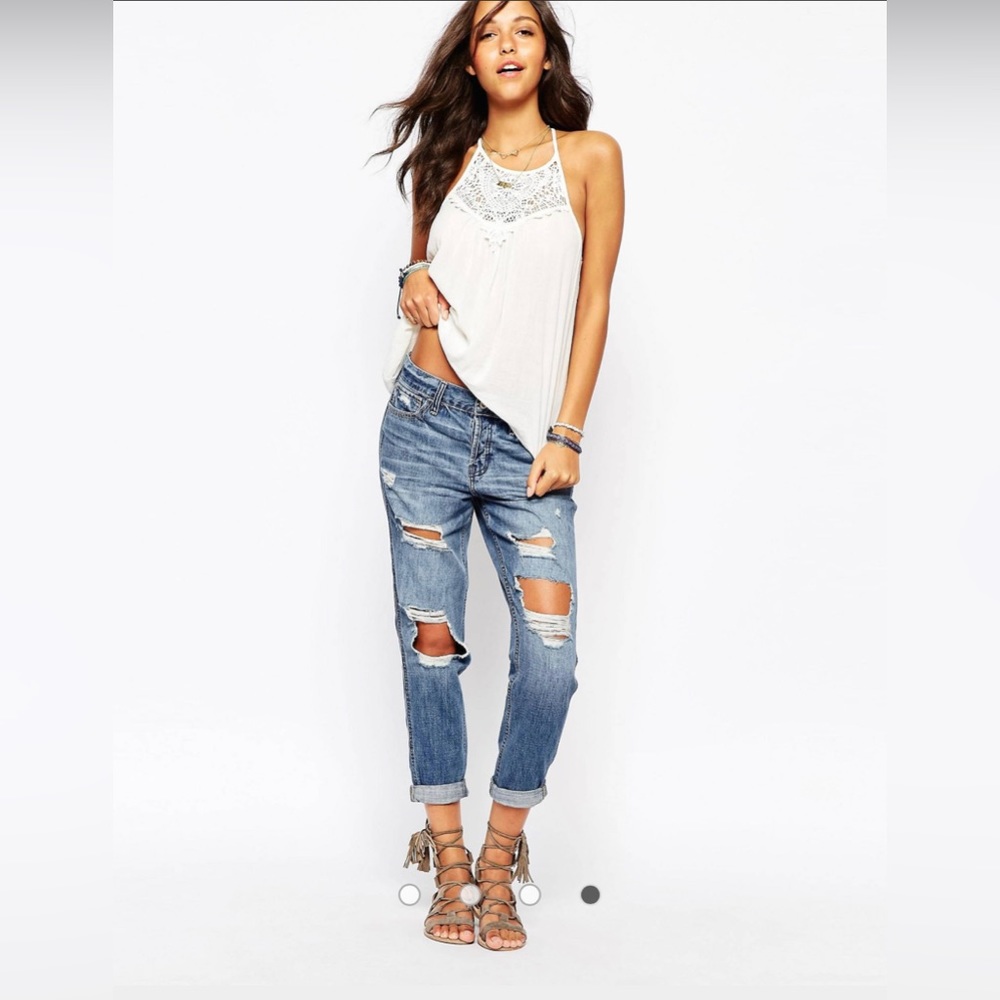Hollister Destroyed Boyfriend Jeans
